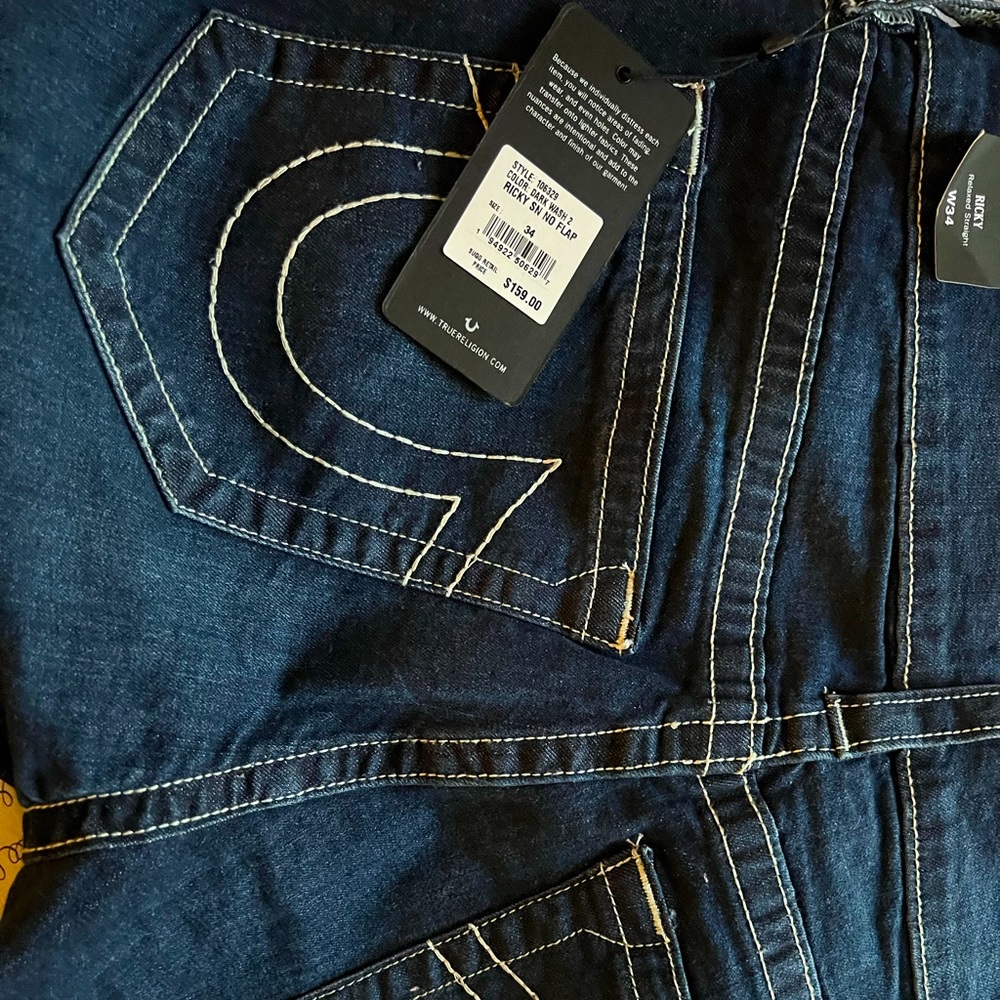 Brand new True Religion Jeans ( Ricky) style